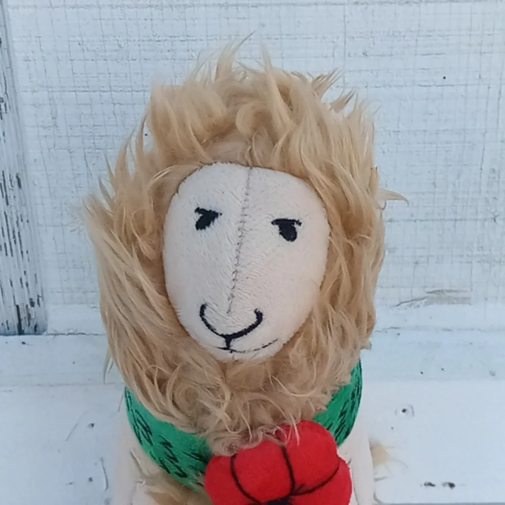 Biltmore Pets New With Tag Lion Plush PetToy